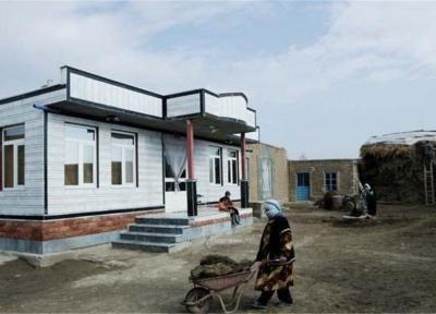 خبرنگاران ساخت منازل آسیب دیده از زلزله قطور با یاری های دولتی امکانپذیر است