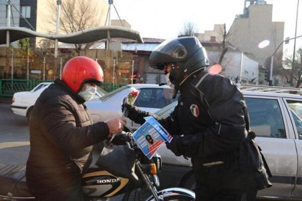(ویدئو) مجازات جدید پلیس برای موتورسواران متخلف (ویدئو) مجازات جدید پلیس برای موتورسواران متخلف